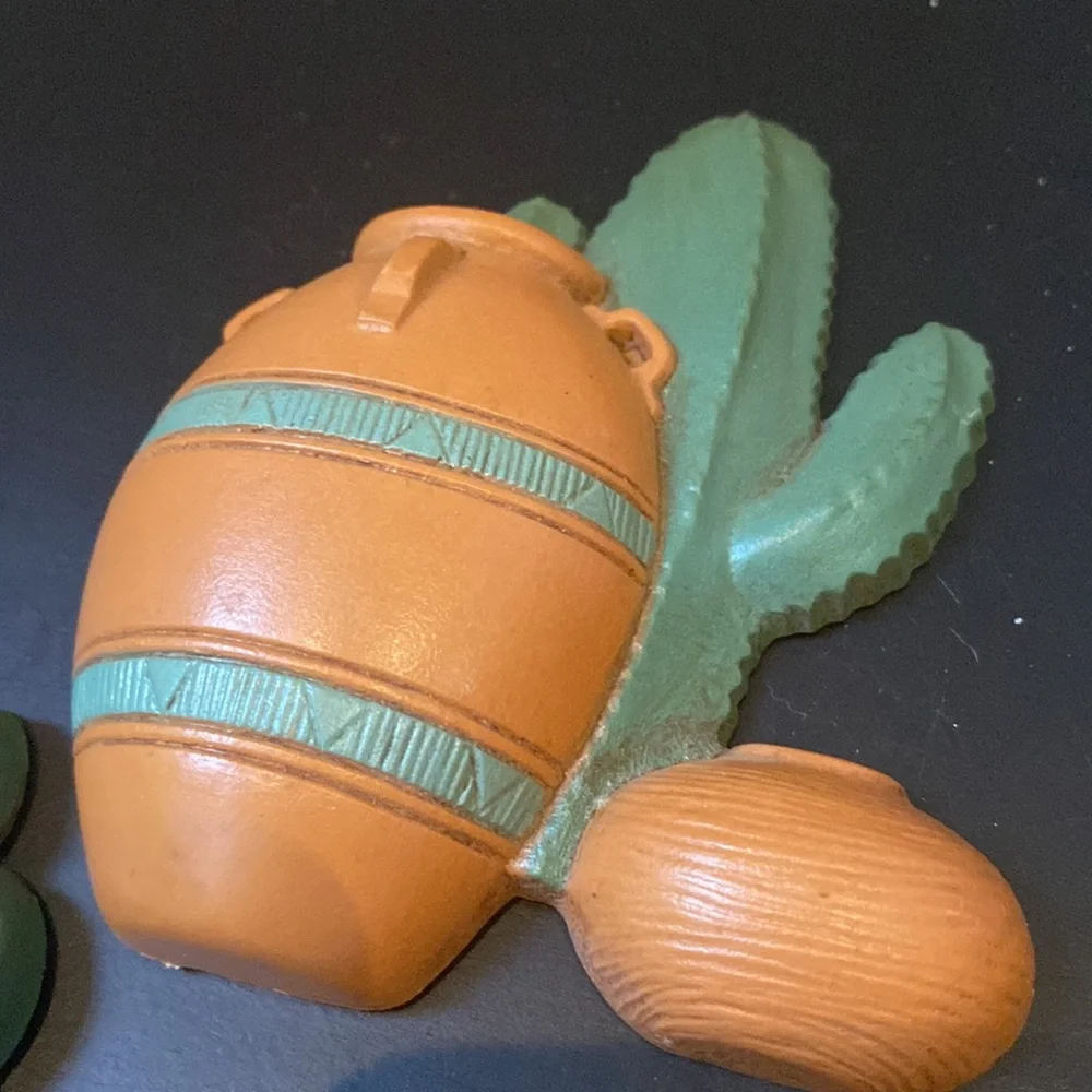 VTG Burwood Product Company Southwestern cactus succulent Wall Decor plaques
